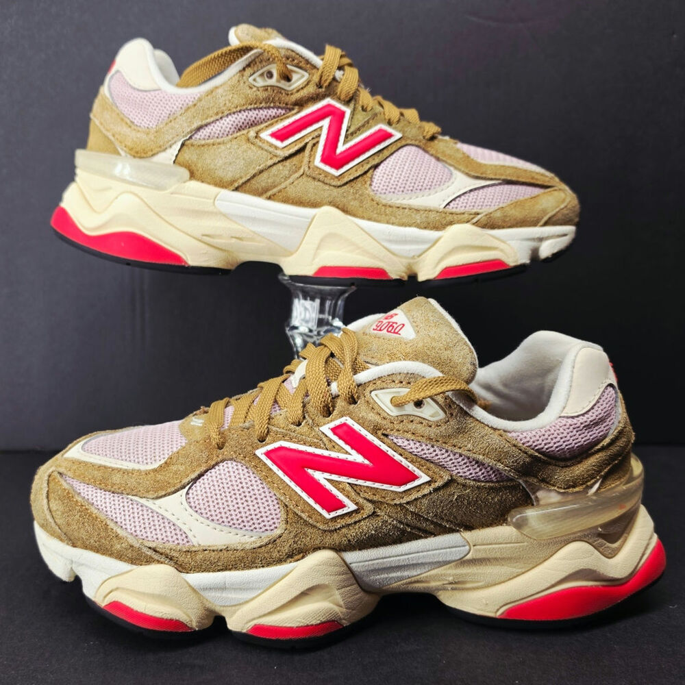 New Balance Men Youth 5.5 Comfy footwear
